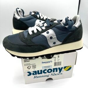 NWT Saucony Jazz Vintage Classic Sneakers Navy Blue White Silver Original Shoes